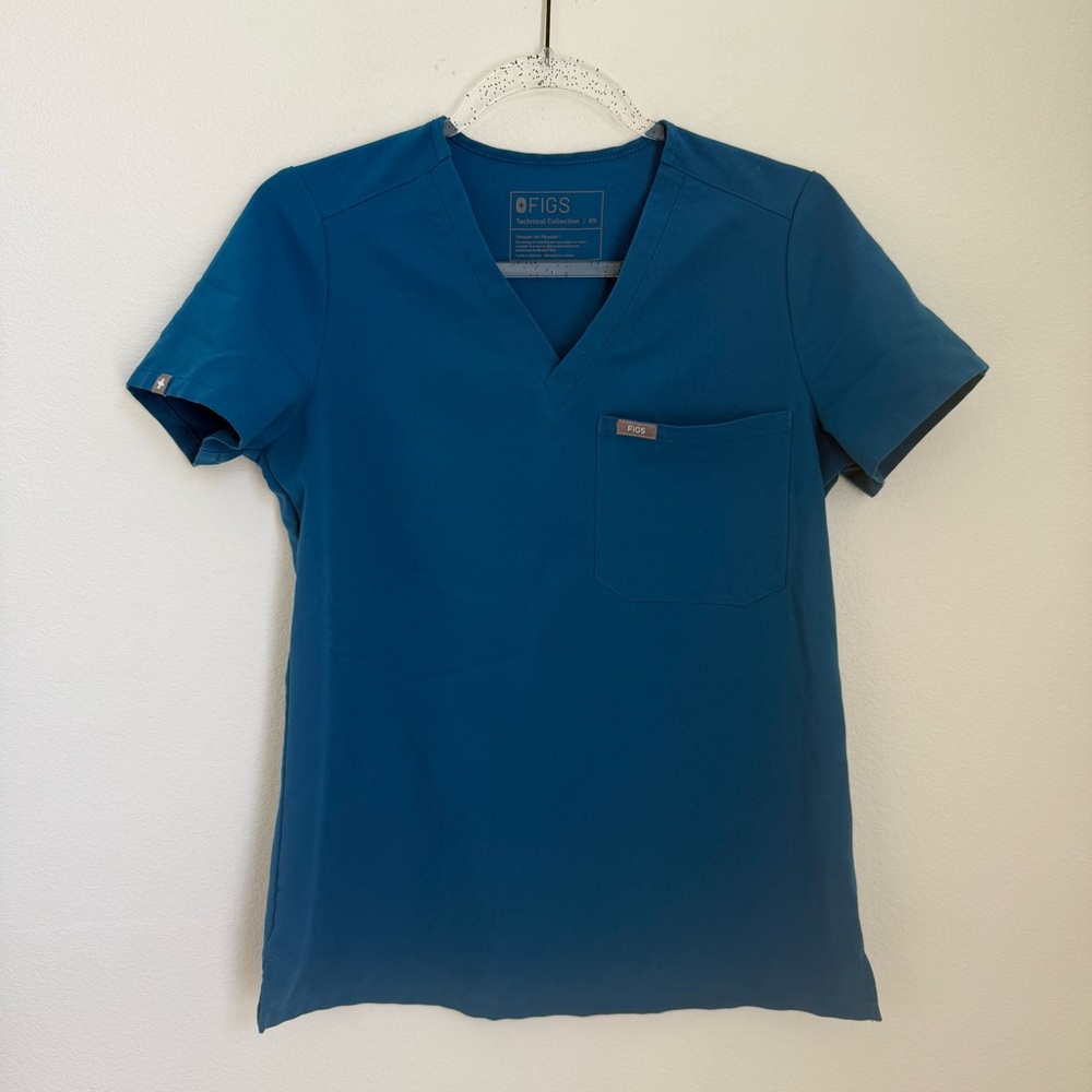 Figs FIGS Catarina One Pocket Scrub Top Women’s Size XS